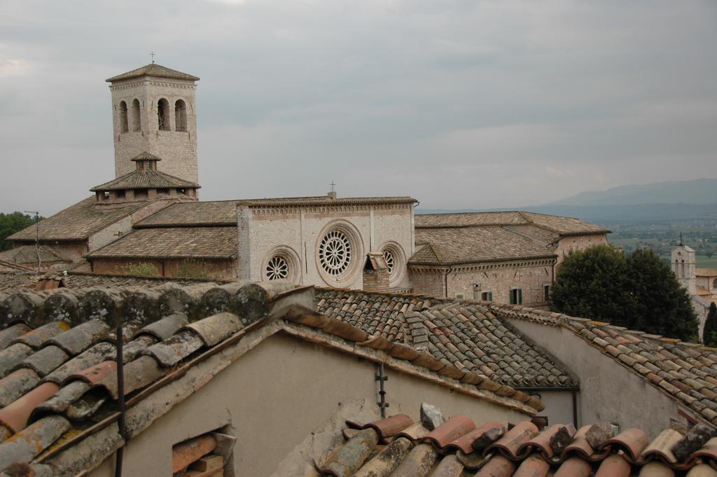 Hotel San Pietro Assisi Eksteriør bilde